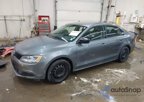 2014 Volkswagen Jetta 2.0L Tdi Value Edition z USA, uszkodzony, nr VIN 3VWLL7AJXEM332047